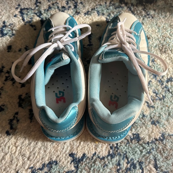 Womens’ 3G bowling shoes sz. 6 - Picture 3 of 5
